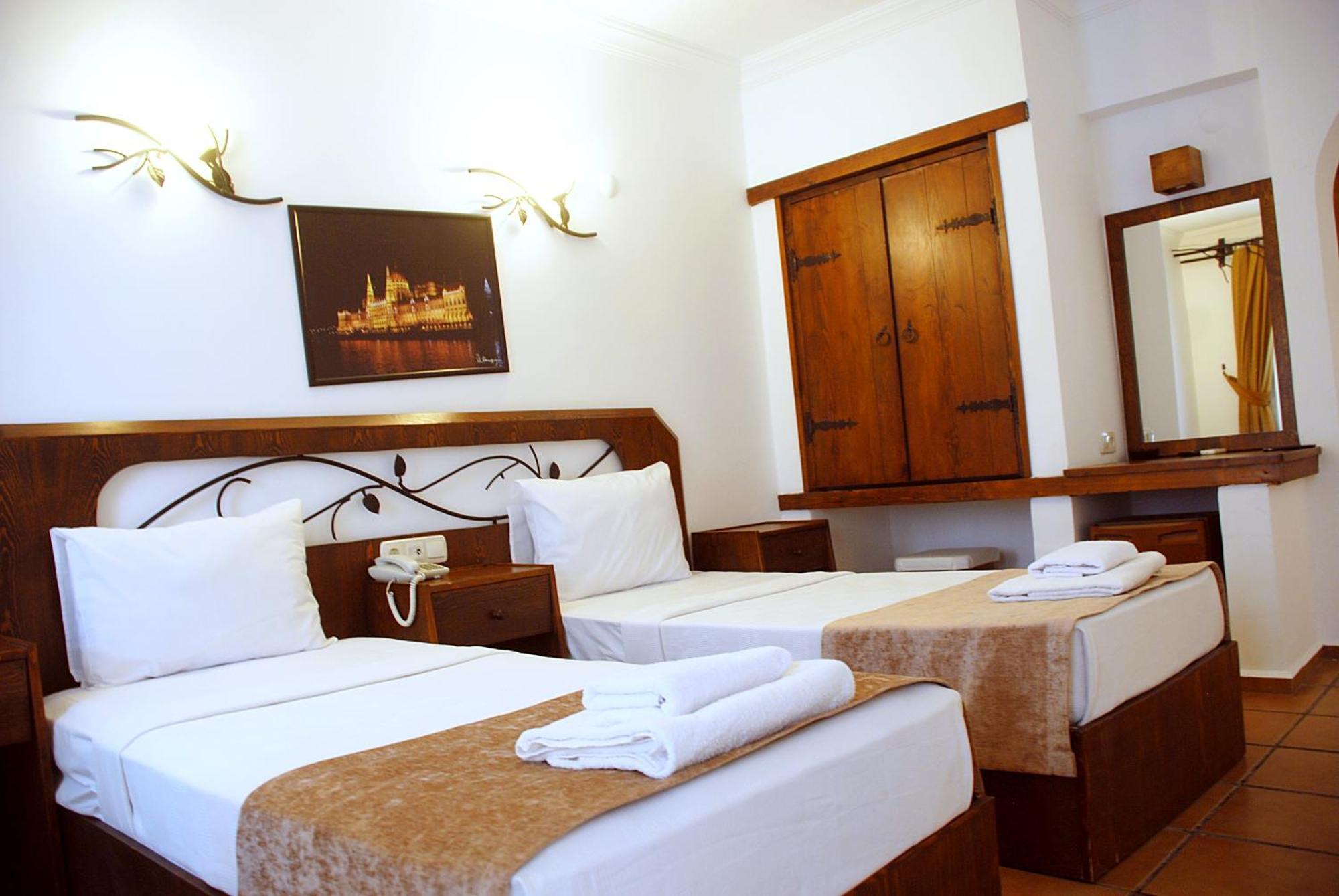 Flora Hotel Gümbet Esterno foto