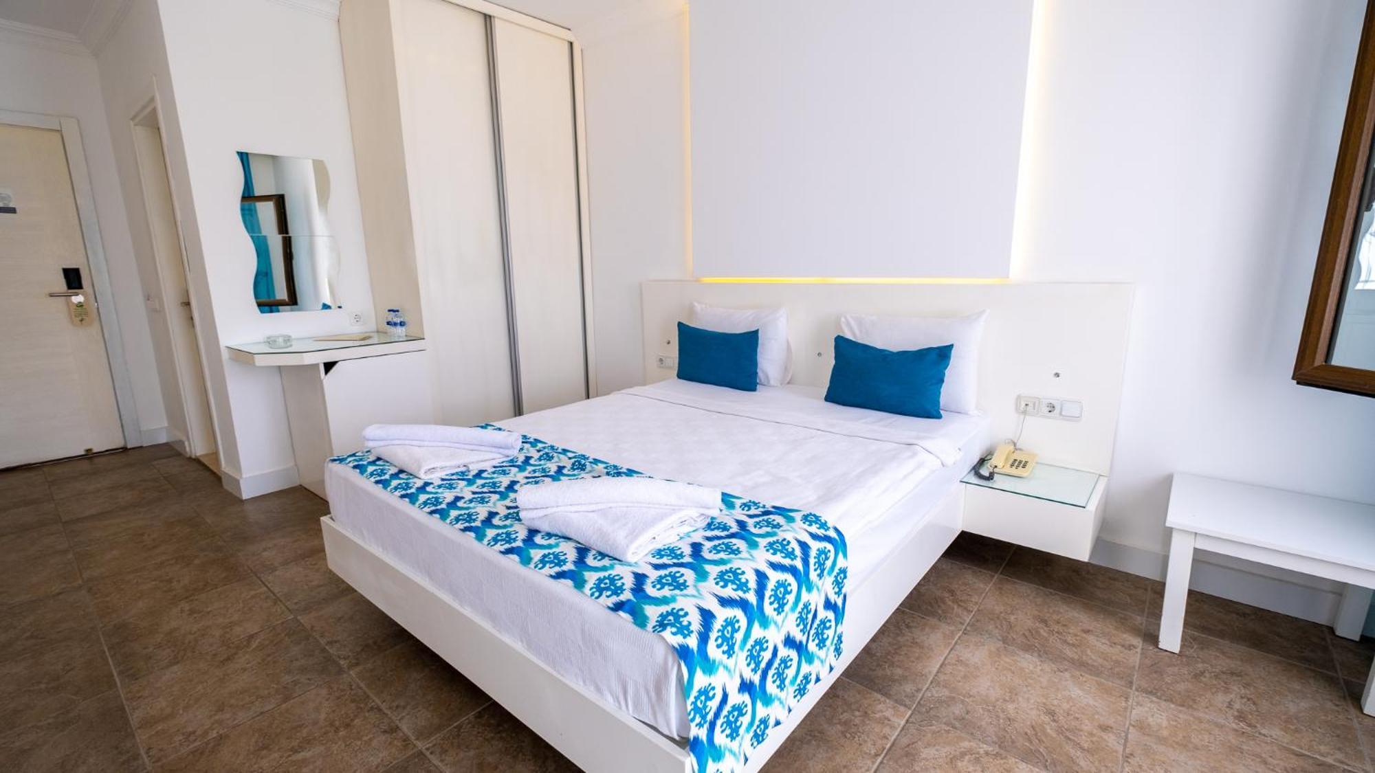 Flora Hotel Gümbet Esterno foto